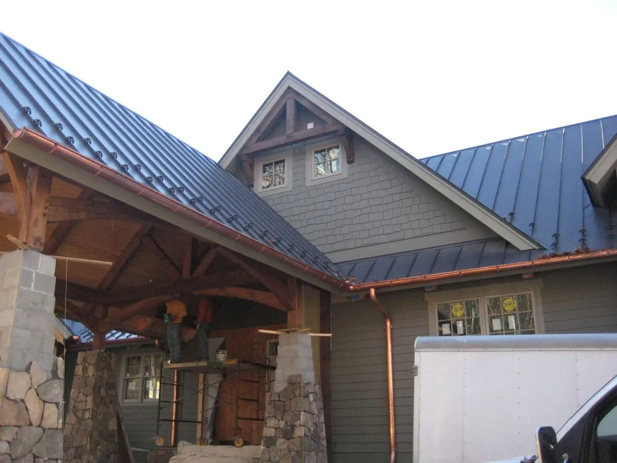 Craftsman Roofing team delivering quality roofing work in Gleasondale Station